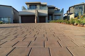 Best Asphalt Driveway Installation  in Cypress Gardens, FL